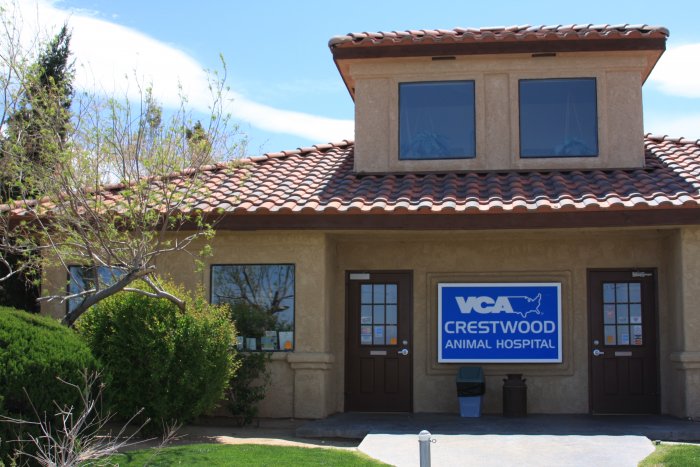 VCA Crestwood Animal Hospital
